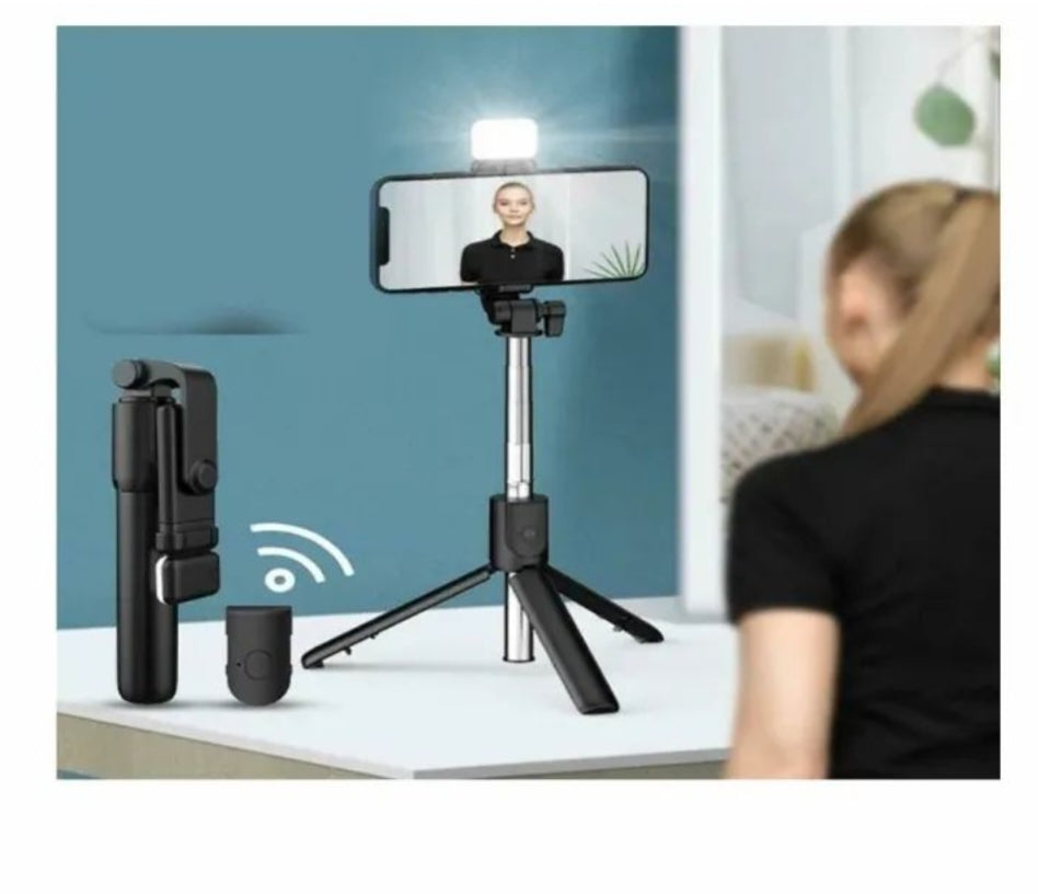 R1s Smart Selfie Tripod