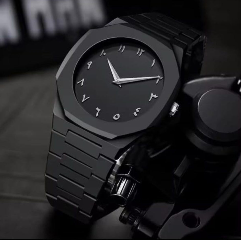 Aura Noir Quartz Watch