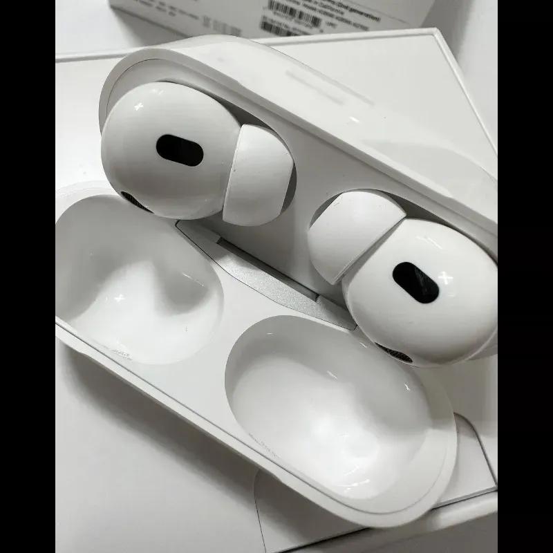 White Bluetooth 5.3 Earbuds
